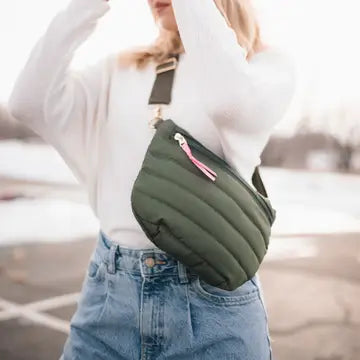 Pretty Simple Beach Bags and Accessories